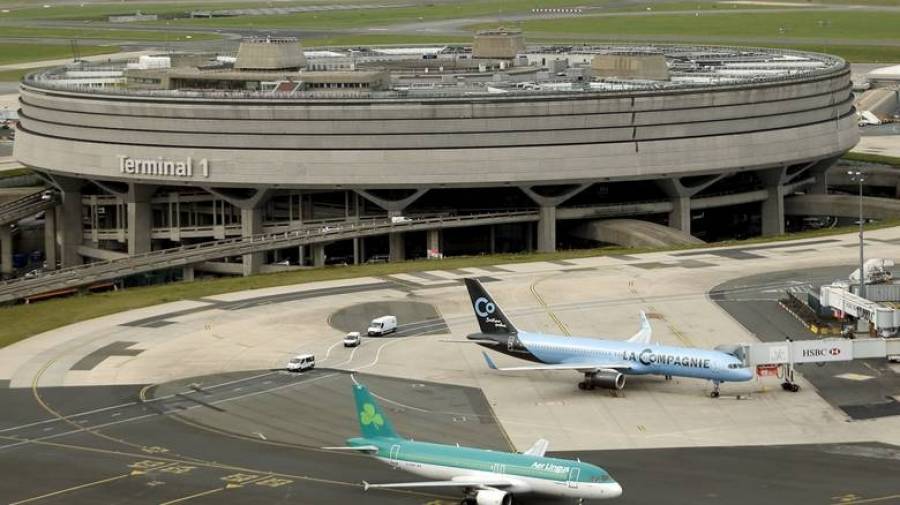 Συναγερμός στο αεροδρόμιο Γκάτγουικ-Παραμένει κλειστό λόγω ύποπτου drone
