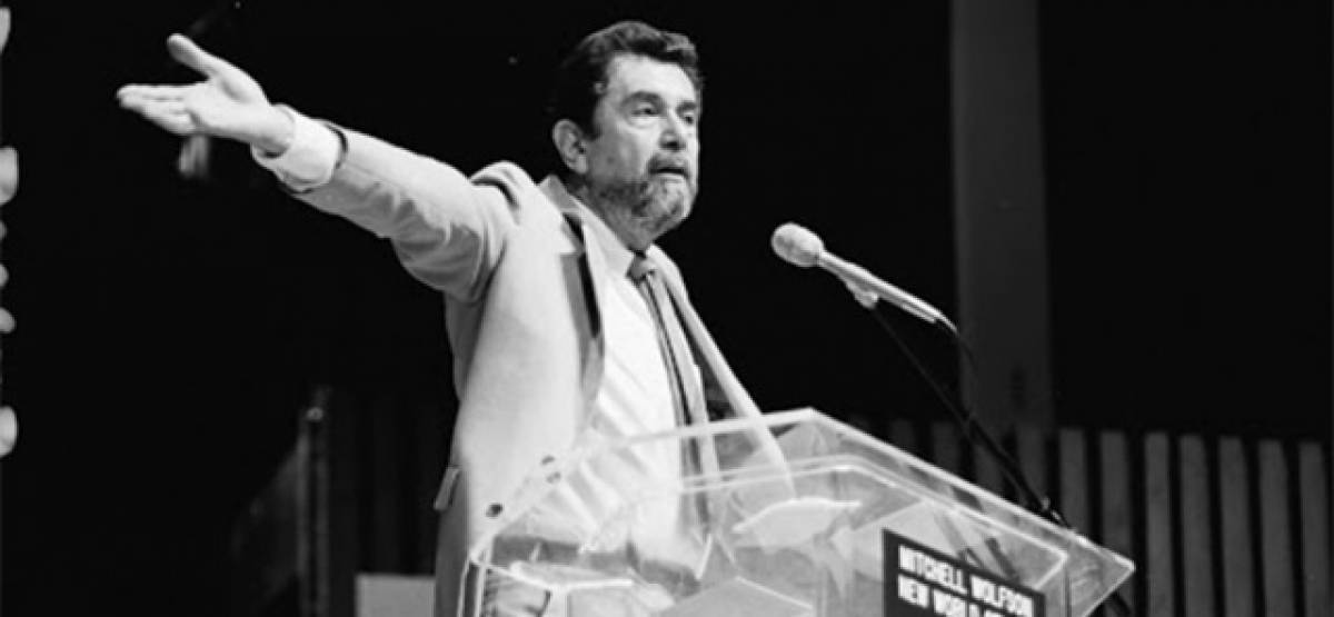 “Κανείς δεν μπορεί να σε υποβιβάσει, εκτός από σένα τον ίδιο.”