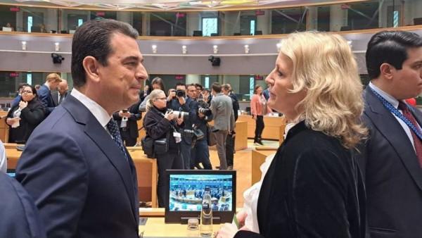 Σκρέκας: Ισχυρή στήριξη της πρότασης για τα δίκτυα ηλεκτρικής ενέργειας
