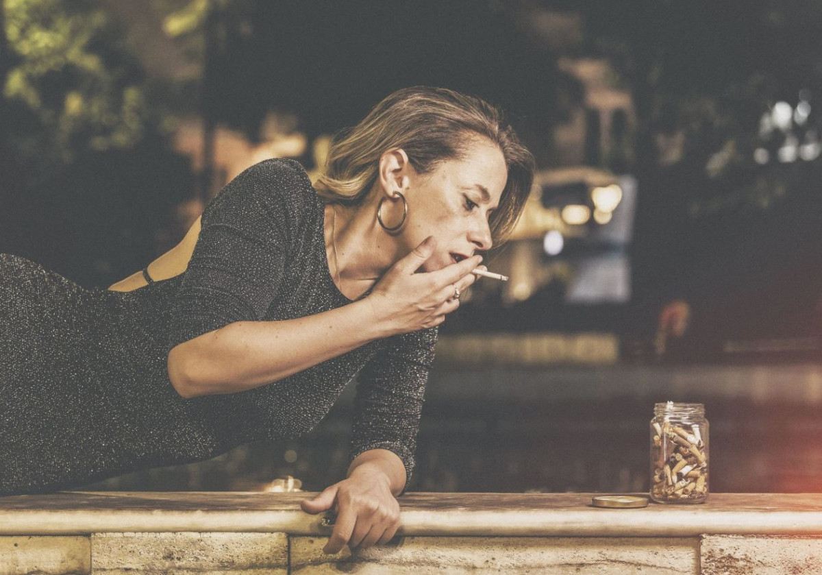 Μια παράσταση για εκείνους που πήγαν για τσιγάρα και δεν ξαναγύρισαν ποτέ