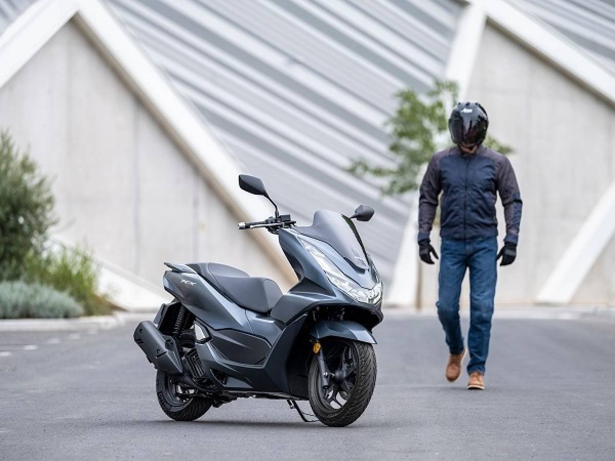 Honda: Τέλη Ιανουαρίου η πρώτη άφιξη του PCX125 21YM στην Ελλάδα
