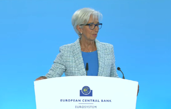 Λαγκάρντ: Καμία δέσμευση για νέες μειώσεις επιτοκίων