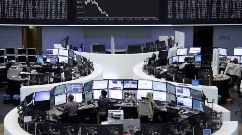 Ευρωαγορές: Ήπια ανοδικά ξεκινά η τελευταία εβδομάδα του έτους