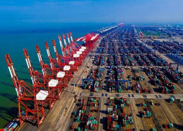 Τα κινεζικά λιμάνια ανεβάζουν ρυθμό και στέλνουν αισιόδοξα μηνύματα
