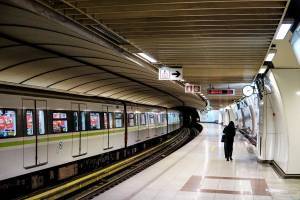 Πτώση ατόμου στις ράγες του μετρό στη Δάφνη-Διακοπή στα δρομολόγια