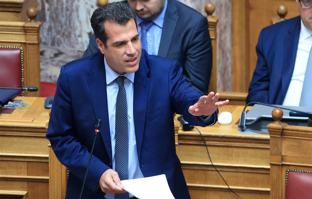 Πλεύρης: Αν οι μεταναστευτικές ροές συνεχιστούν, έρχονται ακόμη πιο σκληρά μέτρα – Στο επίκεντρο η Κρήτη