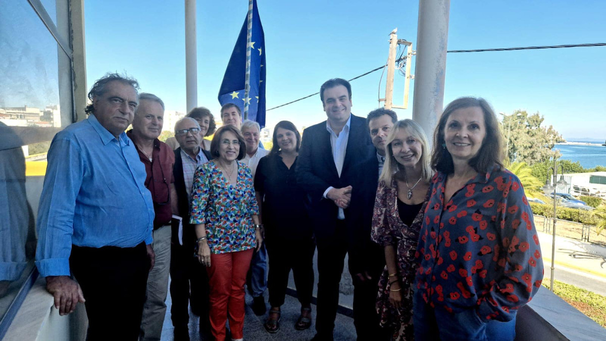 Συνάντηση Πιερρακάκη με εκπαιδευτικούς στη Μυτιλήνη- Τι συζητήθηκε