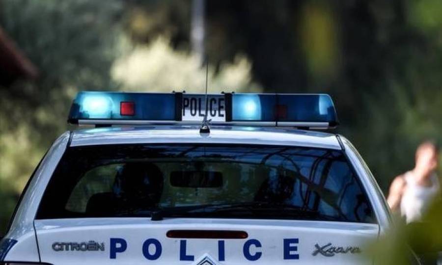 Αιματηρή συμπλοκή αλλοδαπών στην Ομόνοια - Τέσσερις τραυματίες