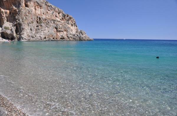 Κρήτη: «Χαμός» στις παραλίες του Ηρακλείου