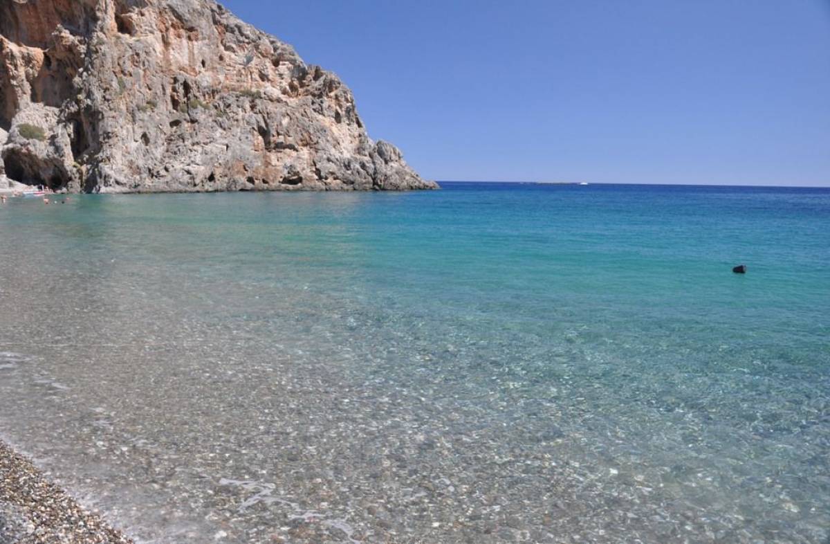 Κρήτη: «Χαμός» στις παραλίες του Ηρακλείου