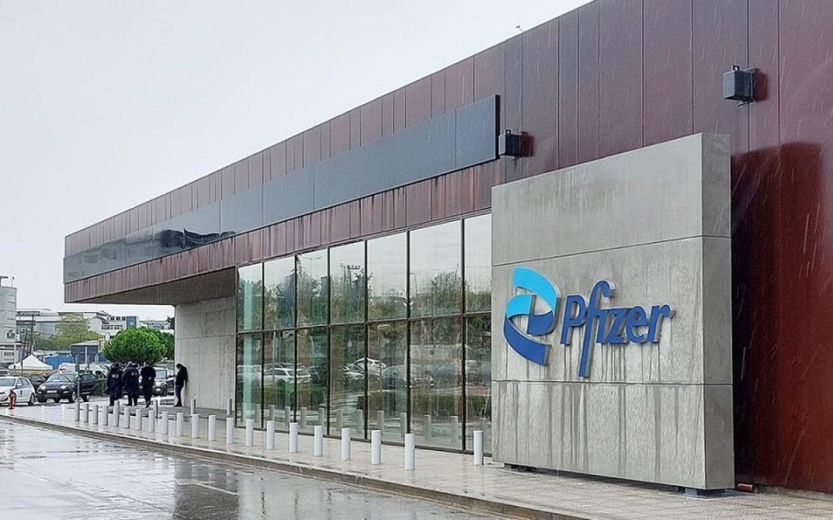 Pfizer: Αναθεωρεί προς τα πάνω τις εκτιμήσεις για το 2025 μετά από ισχυρά αποτελέσματα β’ τριμήνου