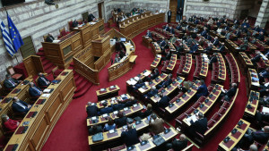 Η κυβέρνηση συμπλήρωσε τους 400 νόμους στη θητεία της