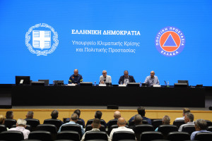 Τουρνάς: Η κλιματική κρίση δεν δίνει παράταση – Έρχονται πρόστιμα για ακαθάριστα οικόπεδα από 23/6