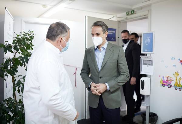 Μητσοτάκης: 1,5 εκατ. εμβολιασμοί τον Απρίλιο