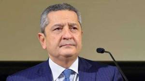 Η ΕΚΤ βάζει τα «γυαλιά» στους πολιτικούς-«Σωσίβιο» €13δισ. στην Ελλάδα