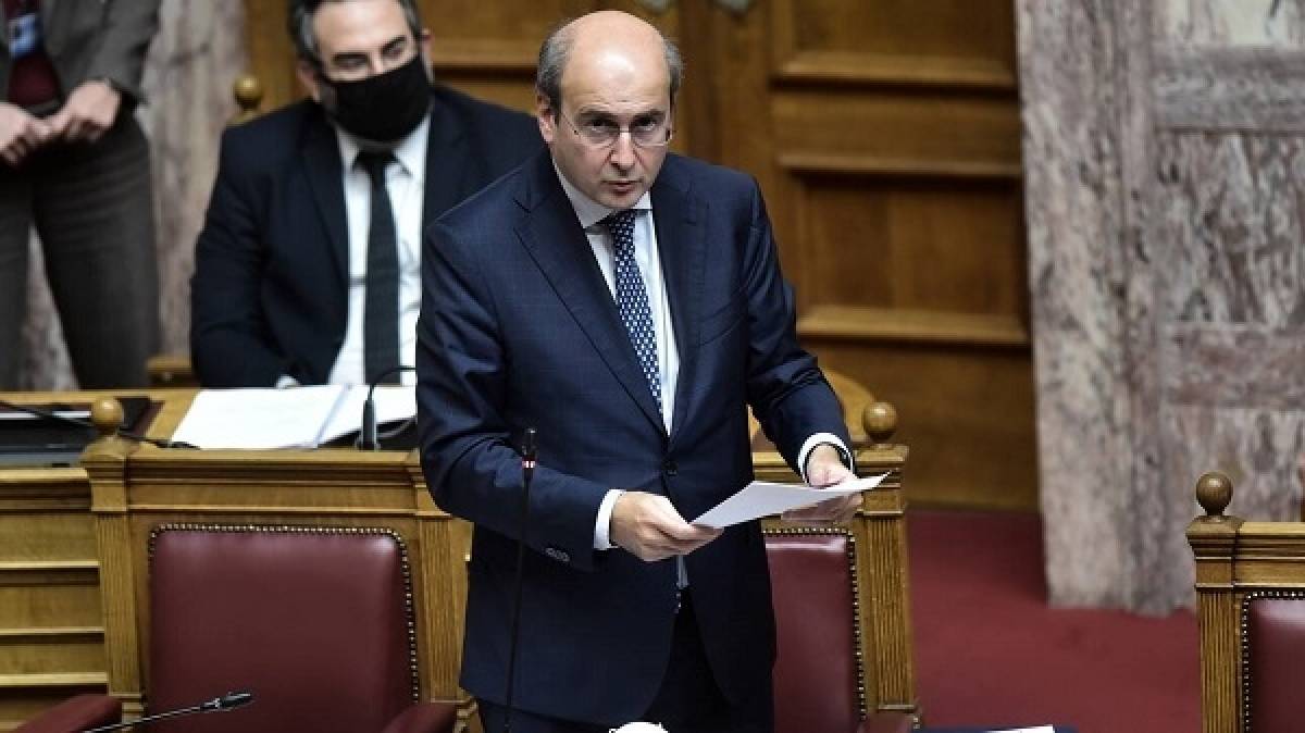 Σε τελικό στάδιο η συμφωνία ΔΕΗ-RWE για την εγκατάσταση φωτοβολταϊκών