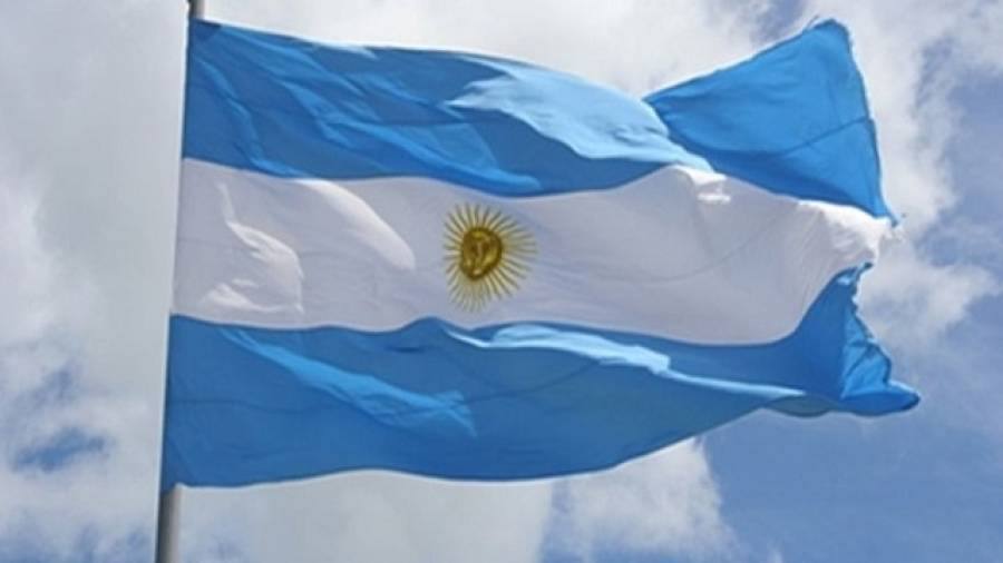 Πρόωρη εκταμίευση της δόσης ζητεί από το ΔΝΤ η Αργεντινή