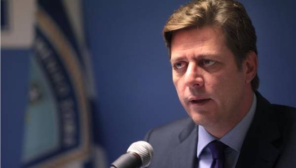 Βαρβιτσιώτης: Η κυβέρνηση συνεχίζει τις αδιαφανείς διαδικασίες στη σίτιση προσφύγων