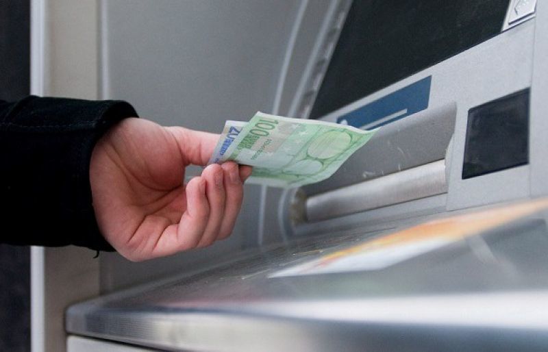 Ανάληψη €420 οποιαδήποτε μέρα της εβδομάδας- Όλες οι αλλαγές