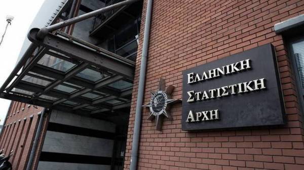 ΕΛΣΤΑΤ: Μειώνεται ο αριθμός των θεραπευτηρίων στην Ελλάδα