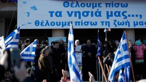 Μεταναστευτικό: Εντείνονται οι αντιδράσεις για την ΠΝΠ- Κόντρα κυβέρνησης- ΣΥΡΙΖΑ
