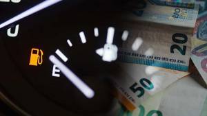 Επιδότηση καυσίμων: Όλα όσα πρέπει να γνωρίζουν οι δικαιούχοι