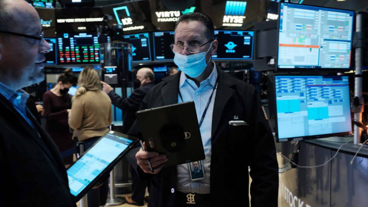 Wall Street: «Βίοι αντίθετοι» για S&amp;P 500-Nasdaq και Dow Jones