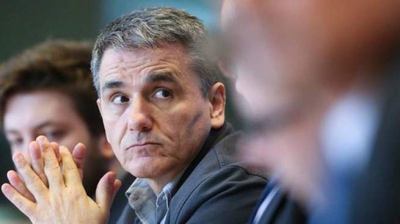 Η «ταμπακιέρα» του χρόνου της λήψης των μέτρων καίει την κυβέρνηση
