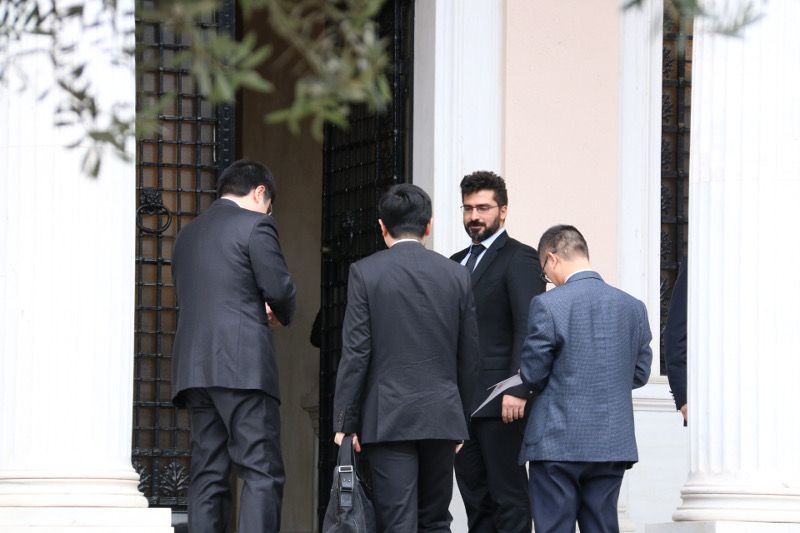 Αιφνίδια επίσκεψη του Κινέζου πρέσβη στον Αλέξη Τσίπρα