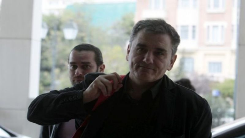 «Μαύρος καπνός» από την τηλεδιάσκεψη με τους θεσμούς