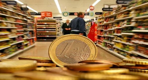 ΟΟΣΑ: Παραμένει μία από τις ακριβότερες χώρες η Ελλάδα