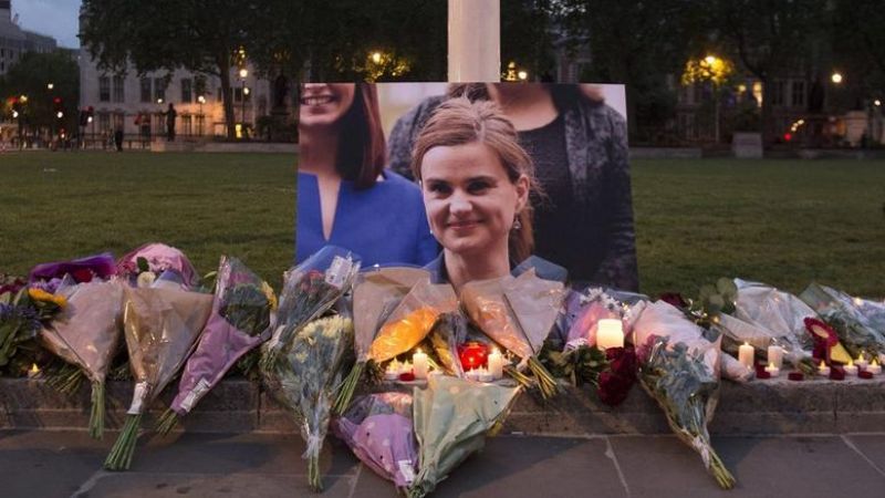 Βρετανική αστυνομία: Στοχευμένη επίθεση η δολοφονία Κοξ