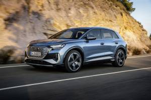 Η Audi αποκαλύπτει τα νέα ηλεκτρικά compact SUV: Q4 e-tron και Q4 Sportback e-tron
