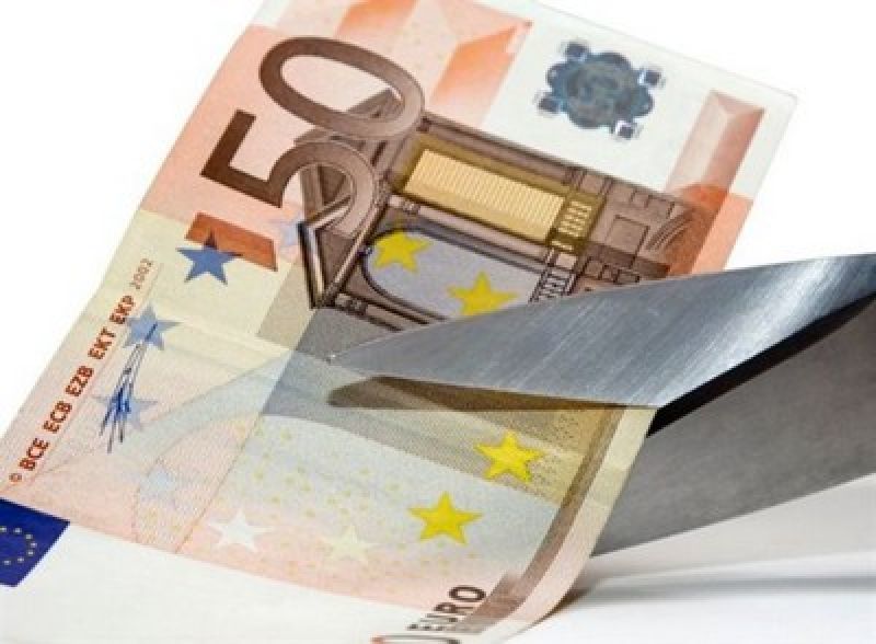 Στο τραπέζι και οι ρητρες συλλογικής δράσης