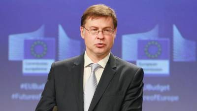 Ντομπρόφσκις: Έχετε το υψηλότερο ποσοστό Μη Εξυπηρετούμενων Δανείων στην ΕΕ!