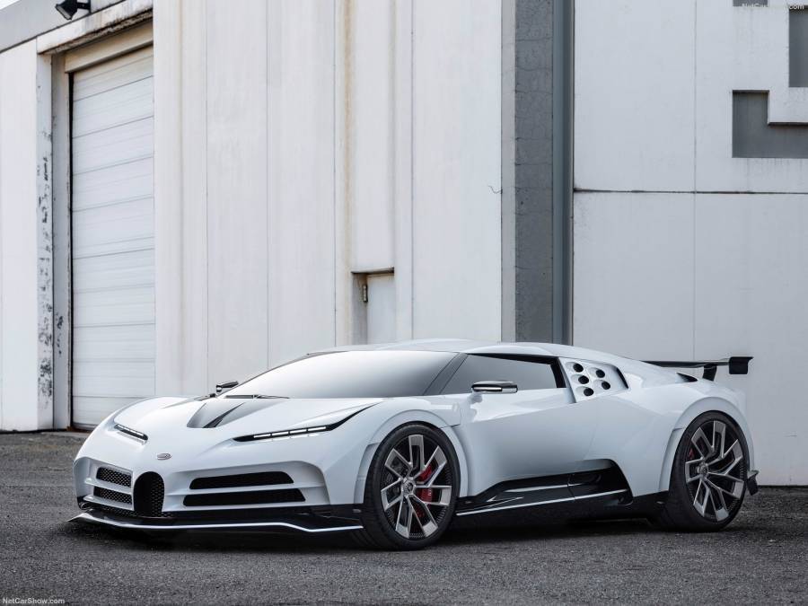 Bugatti Centodieci: Αν και κοστίζει 8 εκατ. ευρώ, ήδη, έχει πουληθεί όλη η παραγωγή