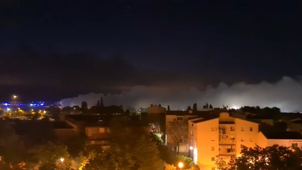 Καταλονία: Τοξικό νέφος χλωρίου από πυρκαγιά σε βιομηχανικό χώρο