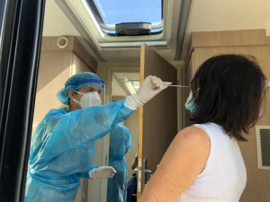 ΕΟΔΥ: Πού θα γίνουν δωρεάν rapid test την Τρίτη (19/9)