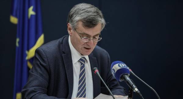 Τσιόδρας- Κορονοϊός: 2 νέοι θάνατοι και 52 νέα κρούσματα