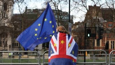 «Κλείδωσε» η ιστορική συμφωνία ΕΕ-Βρετανίας για το εμπόριο