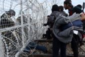 Αμείωτες οι ροές προσφύγων από την Τουρκία-Στον «αέρα» η συμφωνία ΕΕ-Τουρκίας