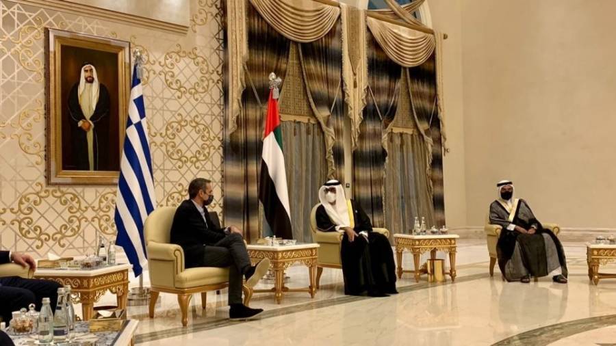 Στα Ηνωμένα Αραβικά Εμιράτα ο Μητσοτάκης: Υπογραφές σε στρατηγικές συμφωνίες
