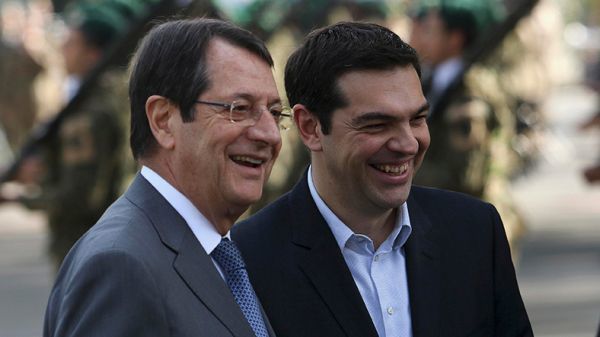 Τηλεφώνημα Αναστασιάδη-Τσίπρα για τη Διάσκεψη της Γενεύης