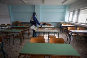 Σκηνές από το… ραντεβού τον Σεπτέμβριο στα σχολεία