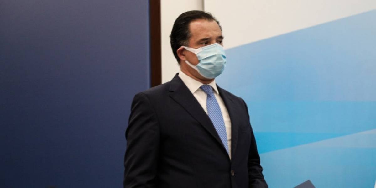 Γεωργιάδης: Θέλουμε 10-15 μέρες για να δούμε για την εστίαση