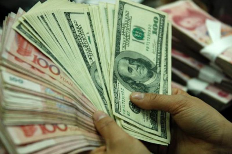 Λίγο... φτωχότεροι έγιναν το 2015 οι πλουσιότεροι άνθρωποι του κόσμου