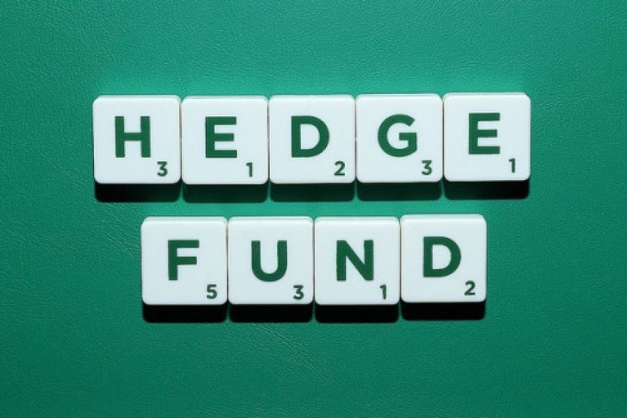 Μειώθηκε στο 8% η συμμετοχή των hedge funds