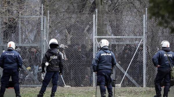 Οκτώ συλλήψεις και 2.867 νέες αποτροπές εισόδου στον Έβρο