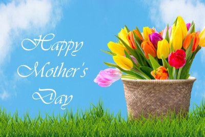 Γιορτή της Μητέρας: 8 ιδέες για να χαρίσετε στη μαμά σας μια ξεχωριστή ημέρα