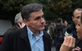 Τσακαλώτος:Κάνουμε δημοψήφισμα για να μην πέσει η Κυβέρνηση
